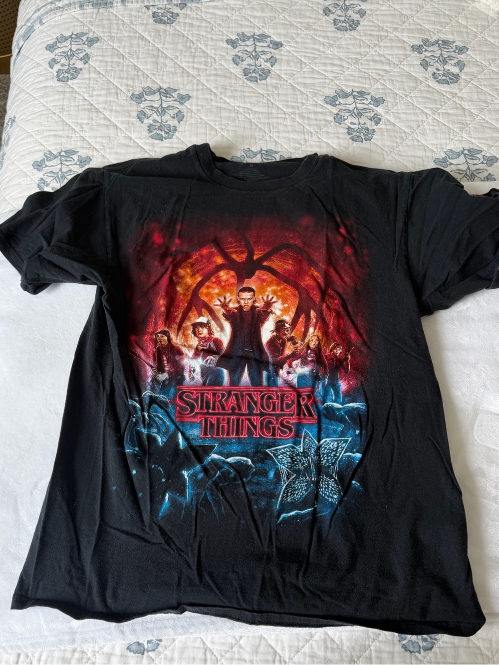Vintage Stranger Things Graphic Tee - Black with Red & Blue Print